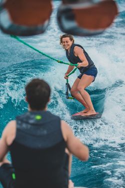 Lina Jobe Wakesurf