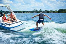 Lina Jobe Wakesurf